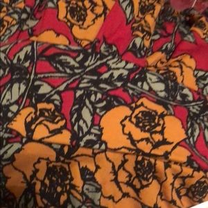 Lularoe maxi skirt. Matching perfect T available